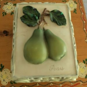 Pear ceramic trinket box